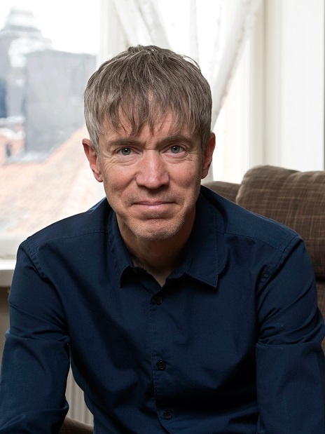 författarfoto Magnus Sandberg